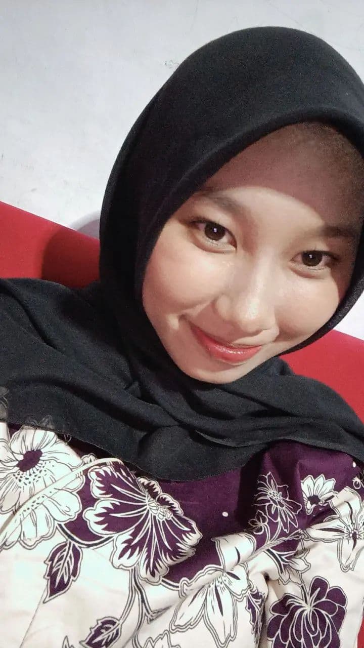 Foto profil Shintya, Creative Web Developer